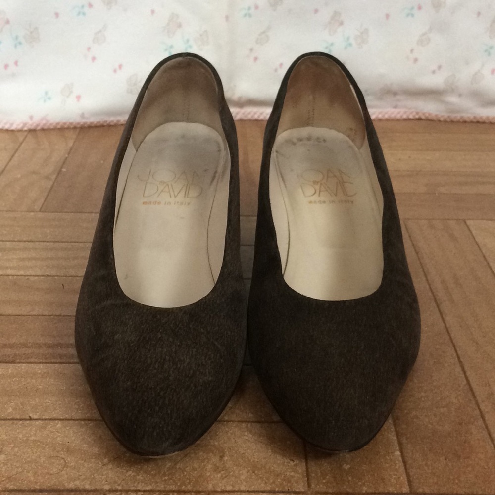 Joan and David suede heels - Picture 2 of 9